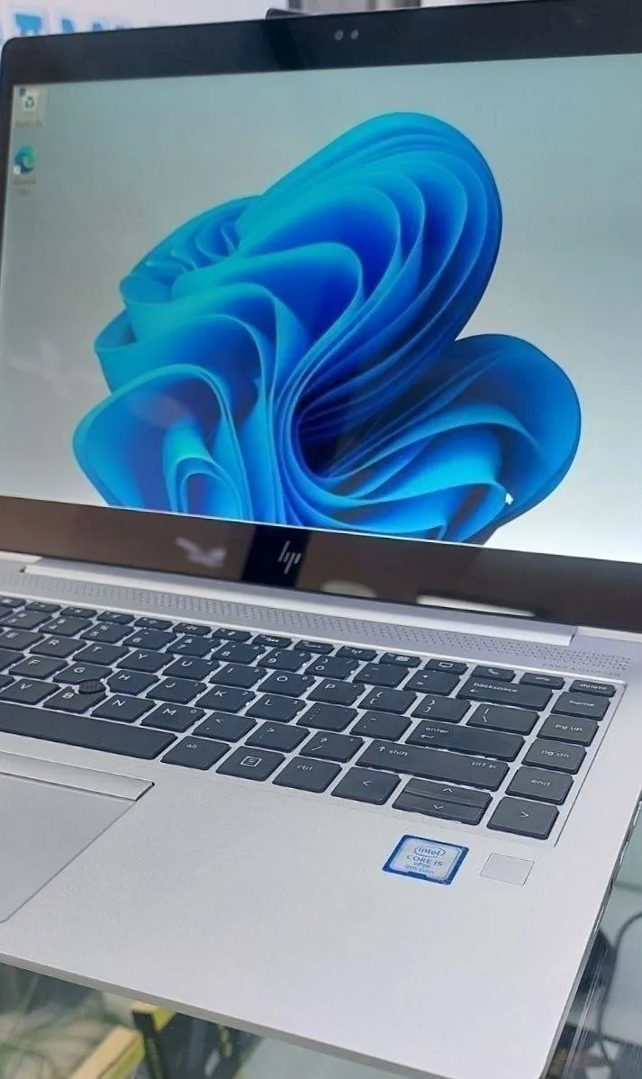 HP EliteBook 840 G5 Laptop – photo 3