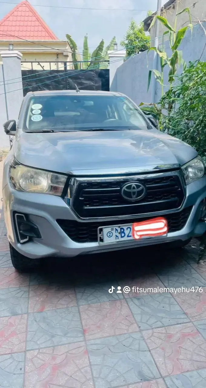 Toyota Hilux Extra Cab 2017 – photo 5