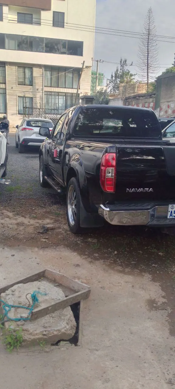Nissan Navara 2012 Manual Diesel – photo 4