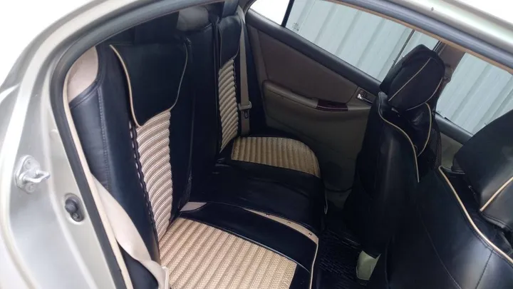 Toyota Corolla 2006 Sedan – photo 4