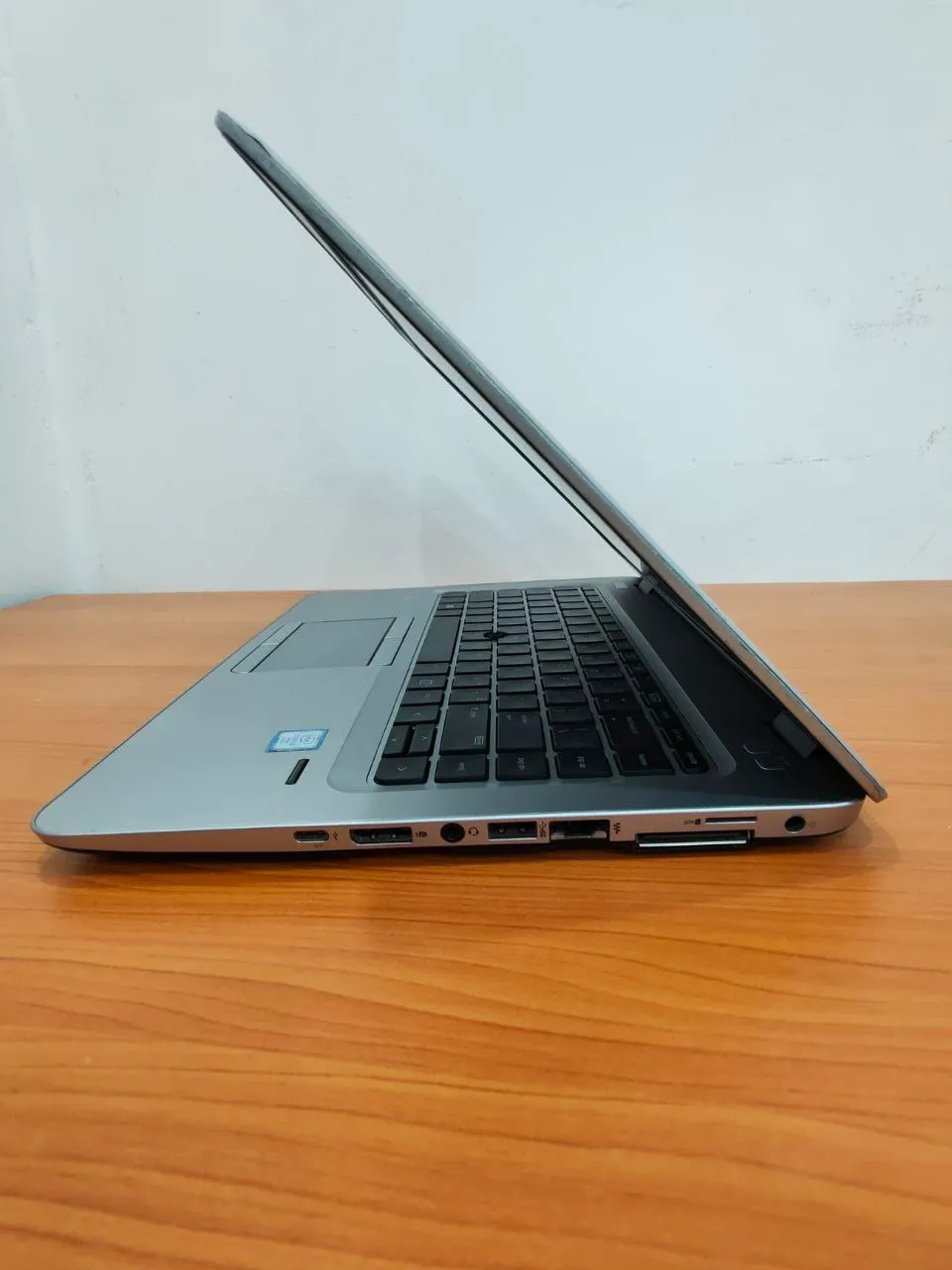 HP EliteBook 840 G3 Core i5 – photo 3