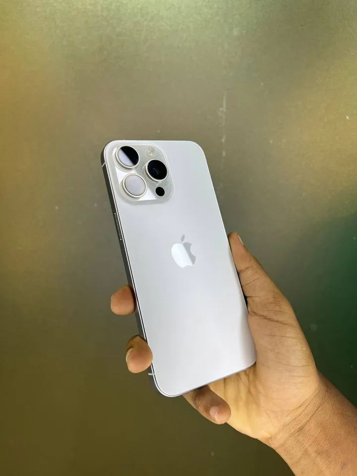 iPhone 15 Pro Max 128GB – photo 3
