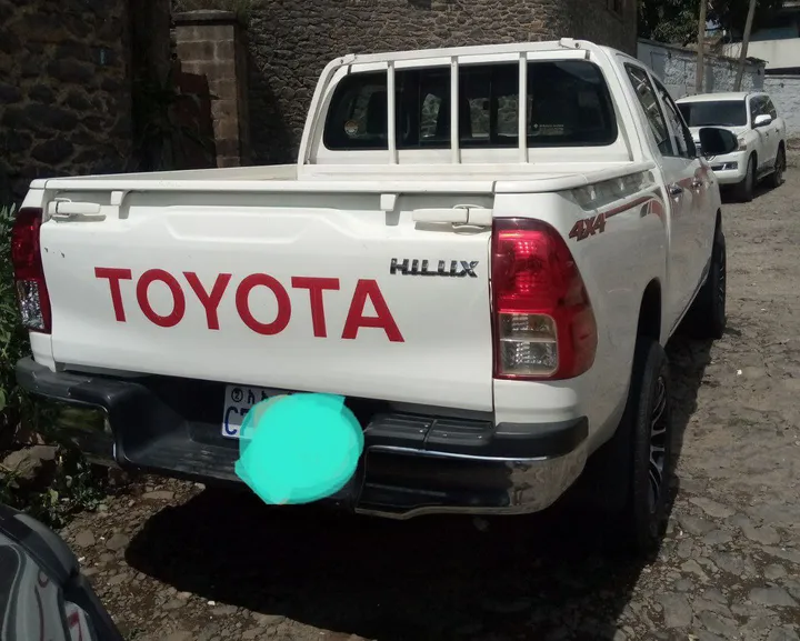 Toyota Hilux Double Cab 2016 – photo 4