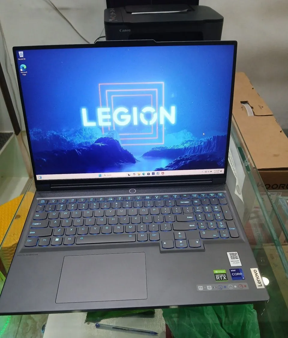 Lenovo Legion 7i Gaming Laptop – photo 5
