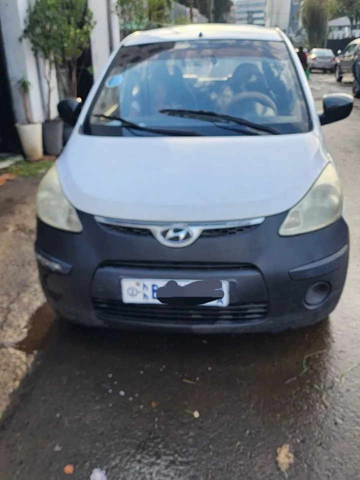 Hyundai i10 2008 Manual – photo 3
