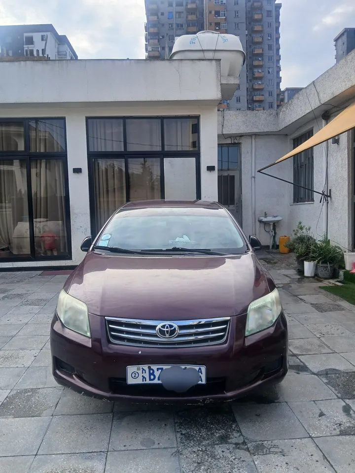 Toyota Corolla 2010 Automatic Sedan – photo 5