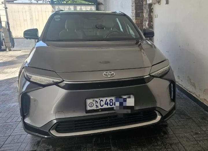 Toyota bZ4X 4WD Ultra EV – photo 3