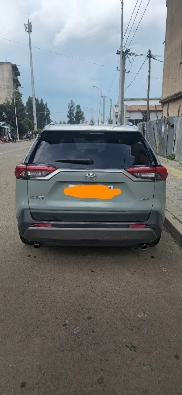 Toyota Rav4 2020 Automatic 2.0L – photo 3