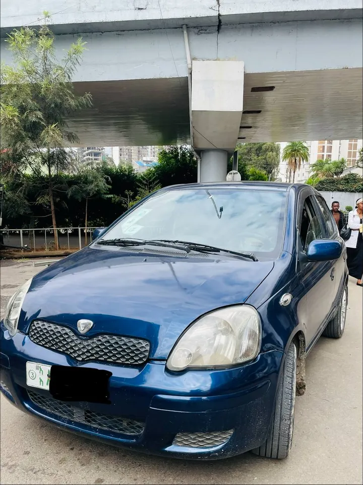 Toyota Vitz 2004 1.0L – photo 3