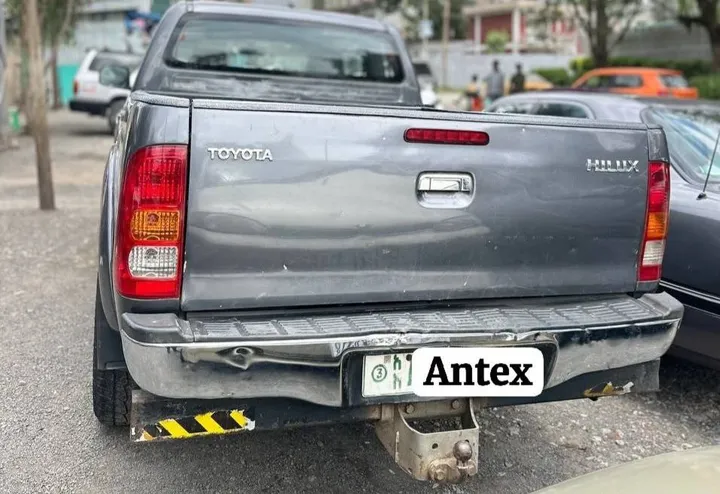 Toyota Hilux D4D 2008 – photo 4