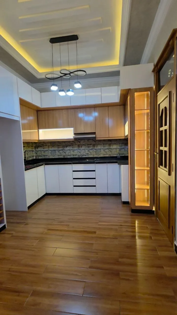 250 Sqm 5 Bedroom Villa in Ayat – photo 8