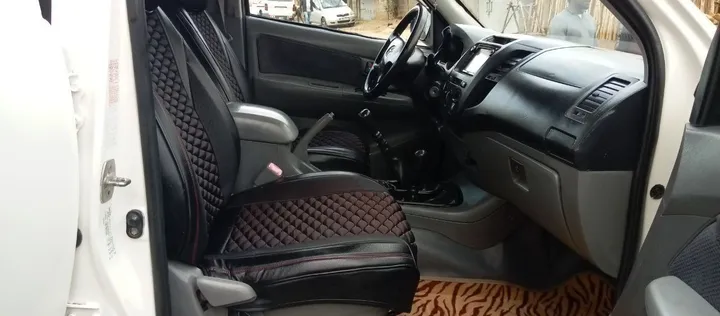 2014 Pickup Rental with Driver – photo 3