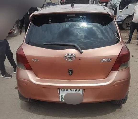 Toyota Yaris Compact 2010 Automatic – photo 3