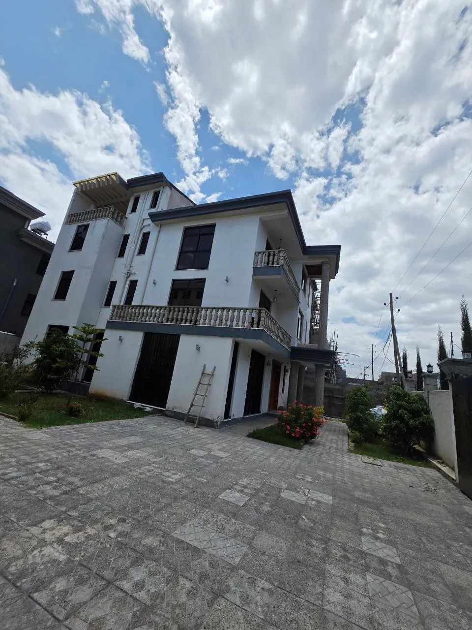Modern G+2 9-Bedroom House Ayat – photo 6