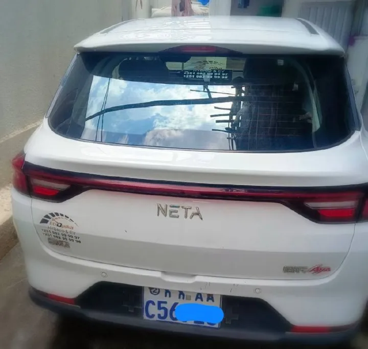 Hozon Neta Aya 2023 Electric SUV – photo 5