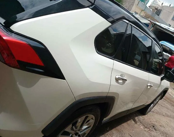 Toyota RAV4 2020 Model – photo 3