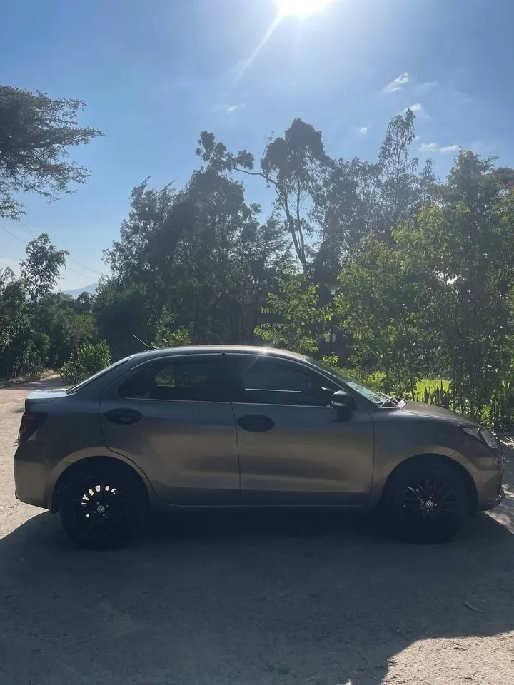 Suzuki Dzire 2023 Automatic – photo 5