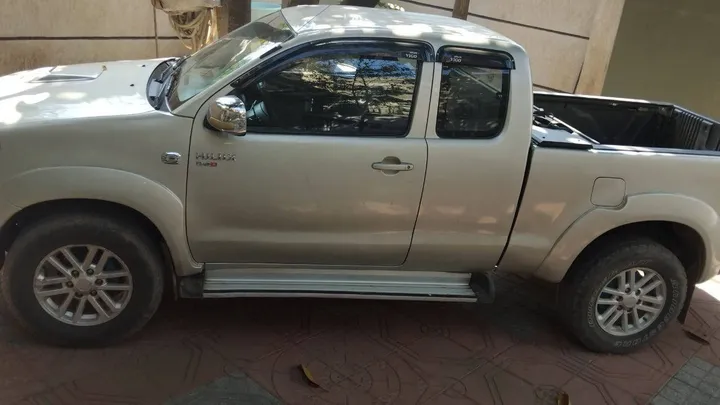 Toyota Hilux Extra Cab 2008 – photo 3
