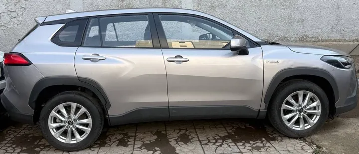Toyota Corolla Cross Hybrid 2024 – photo 4