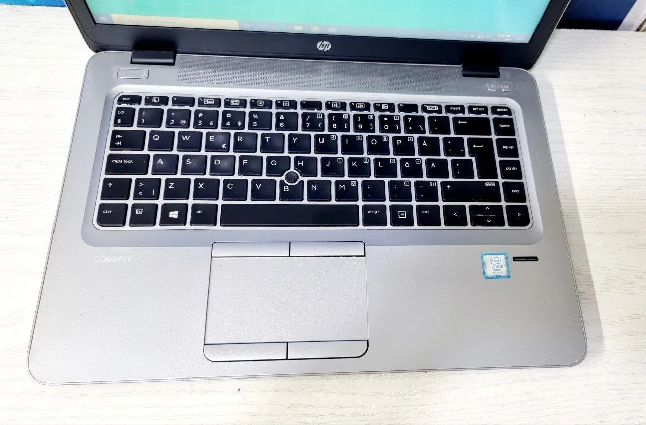 HP Elitebook 840 G4 Laptop – photo 3