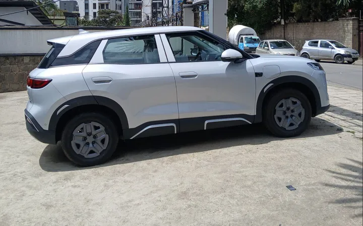 BYD Yuan Up 2025 Electric – photo 5
