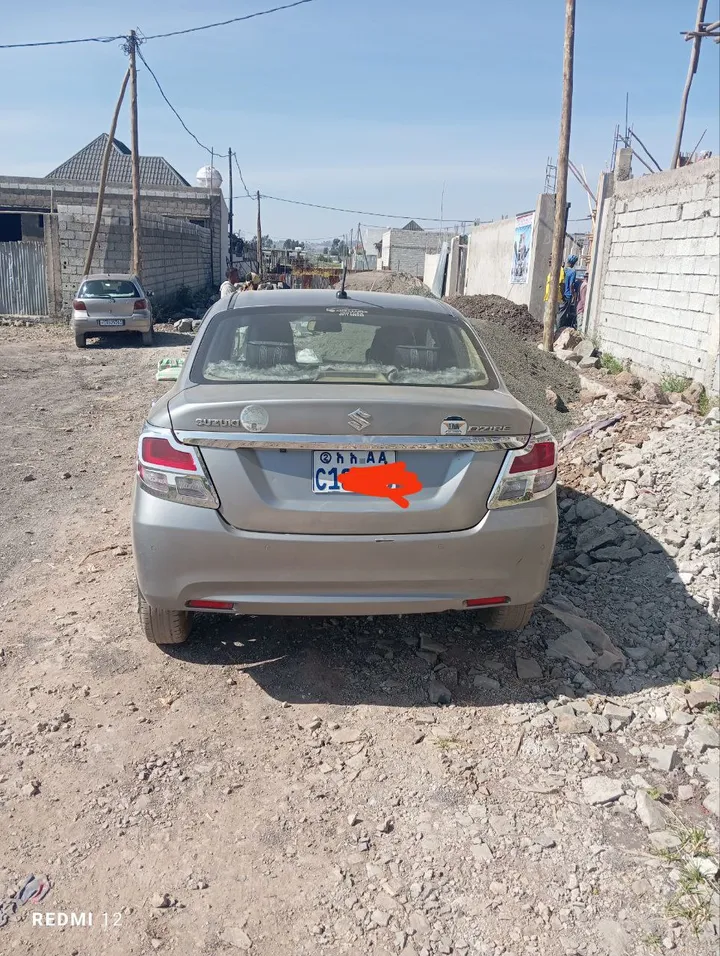 Suzuki Dzire 2021 Automatic – photo 6