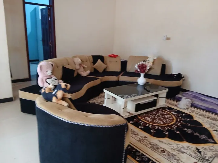 L-Shape Sofa with Table – photo 5