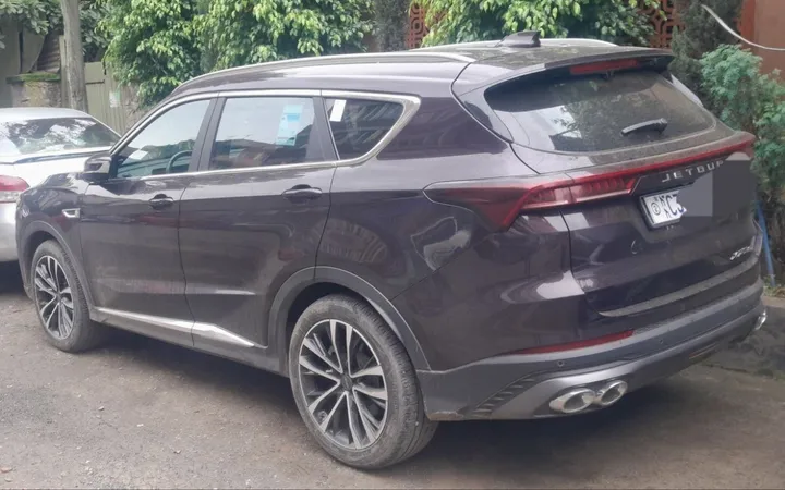 Jetour X70 Plus 1.5 Turbo – photo 3