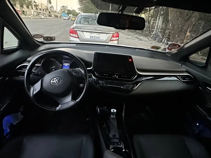 Toyota CHR 2022 Automatic – photo 6