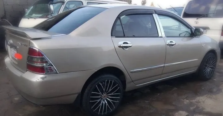 Toyota Corolla 2004 Automatic – photo 3