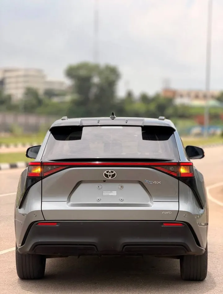Toyota bZ4X Ultra Electric SUV – photo 4