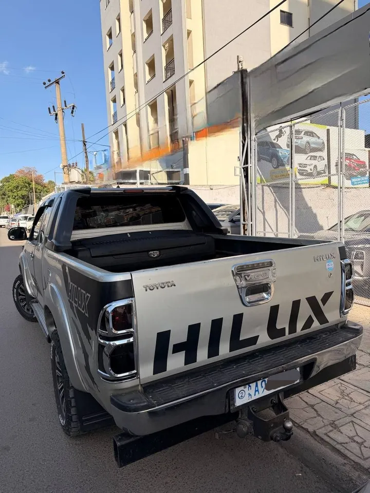 Toyota Hilux Vigo D4D 2013 – photo 4