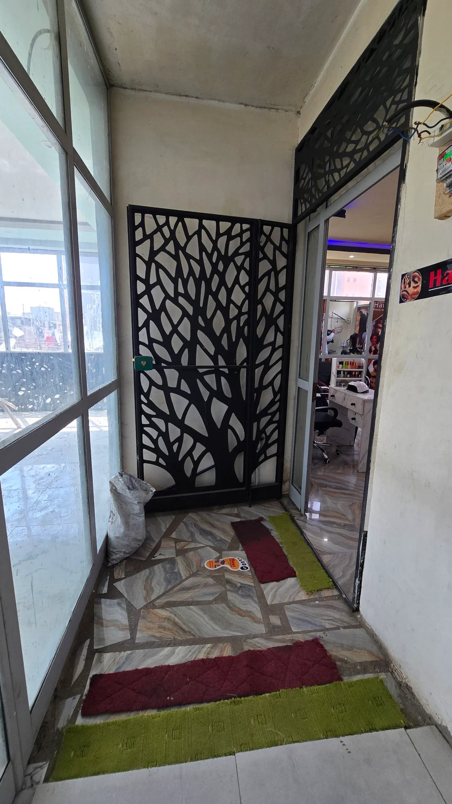 33 sqm Shop for Sale in Ayat – photo 7