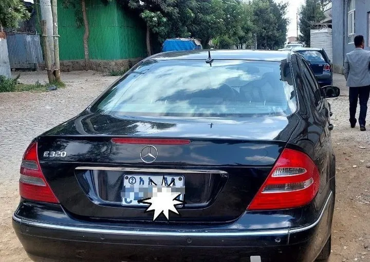 Mercedes Benz E 320 2003 – photo 3