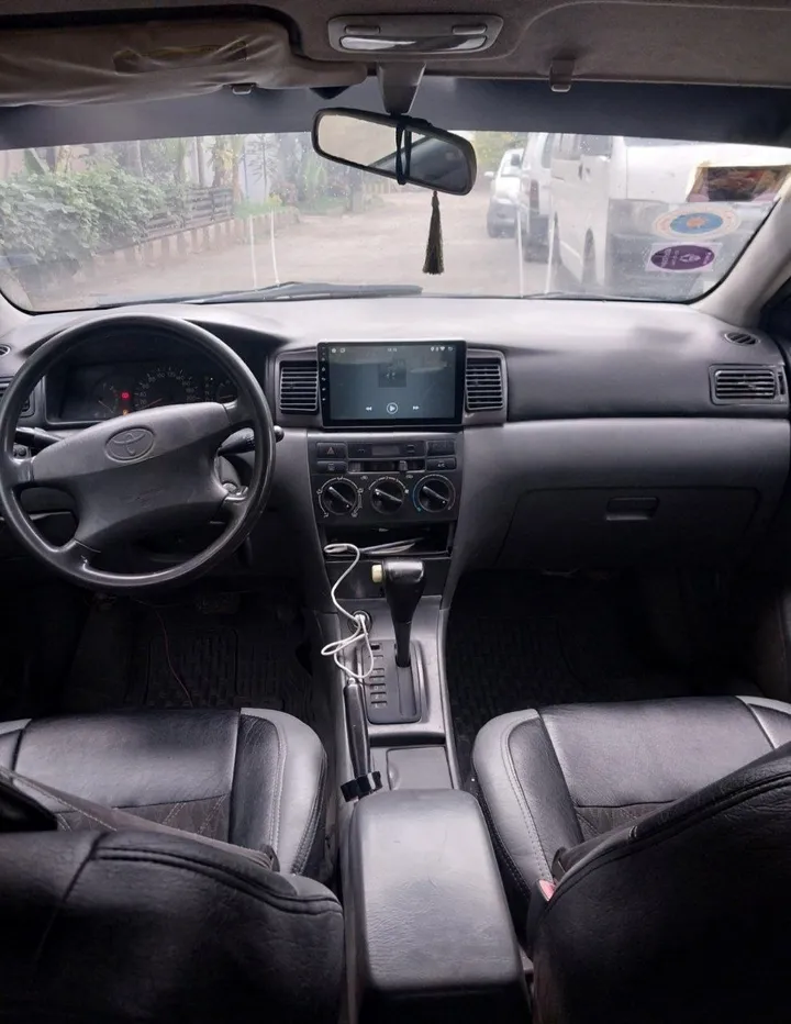 Toyota Corolla 2004 Automatic – photo 4