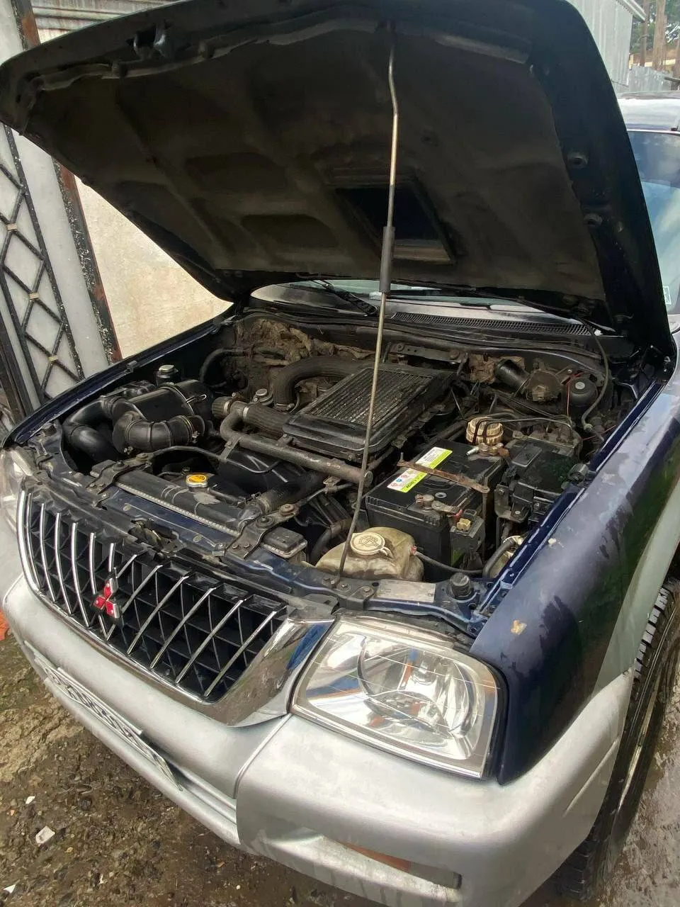 Mitsubishi King Cab 2000 Model – photo 4