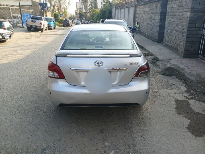 Toyota Yaris Belta 2007 – photo 4