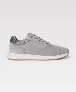 Tommy Hilfiger Suede Sneakers Size 42-44