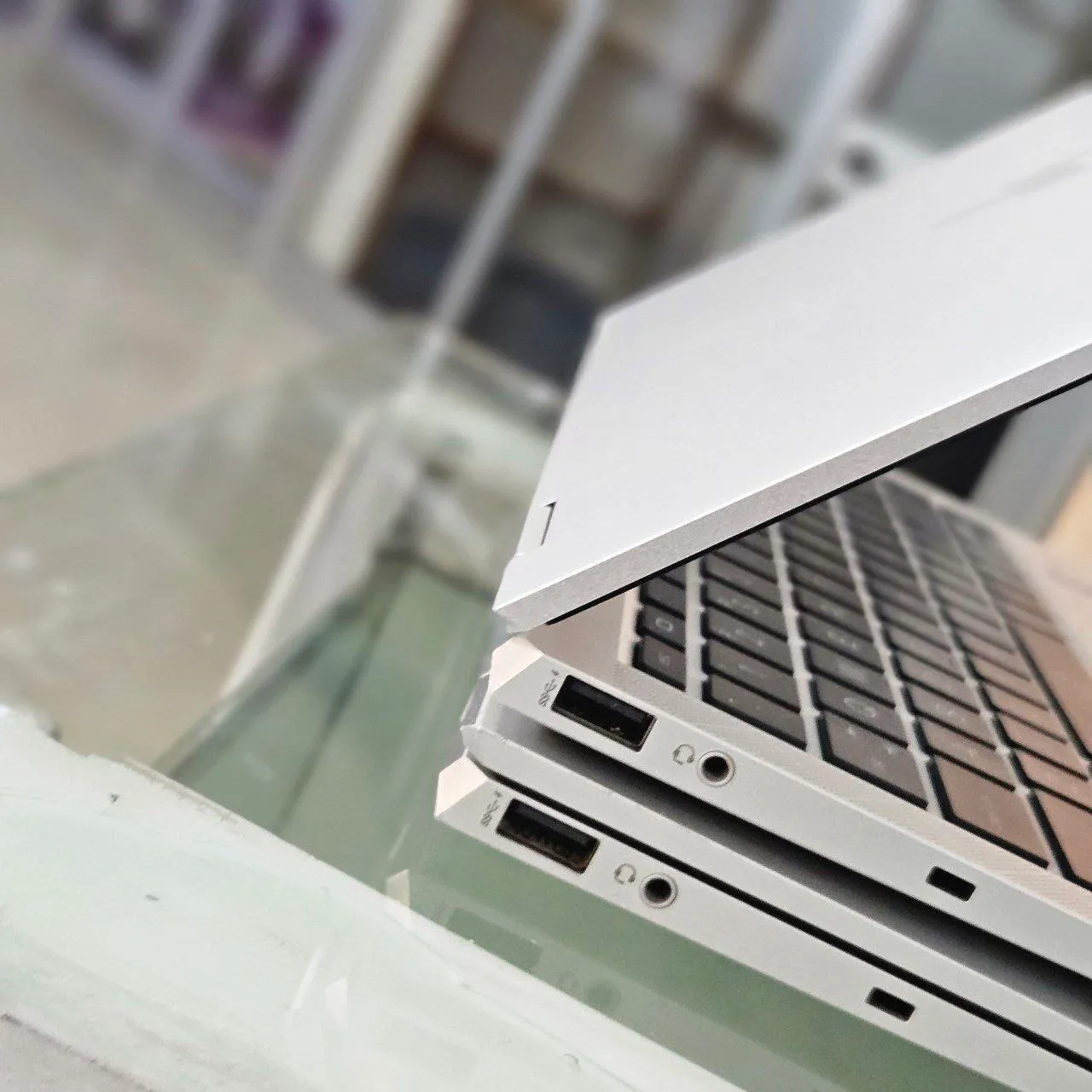 HP EliteBook 1040 G8 X360 Laptop – photo 4