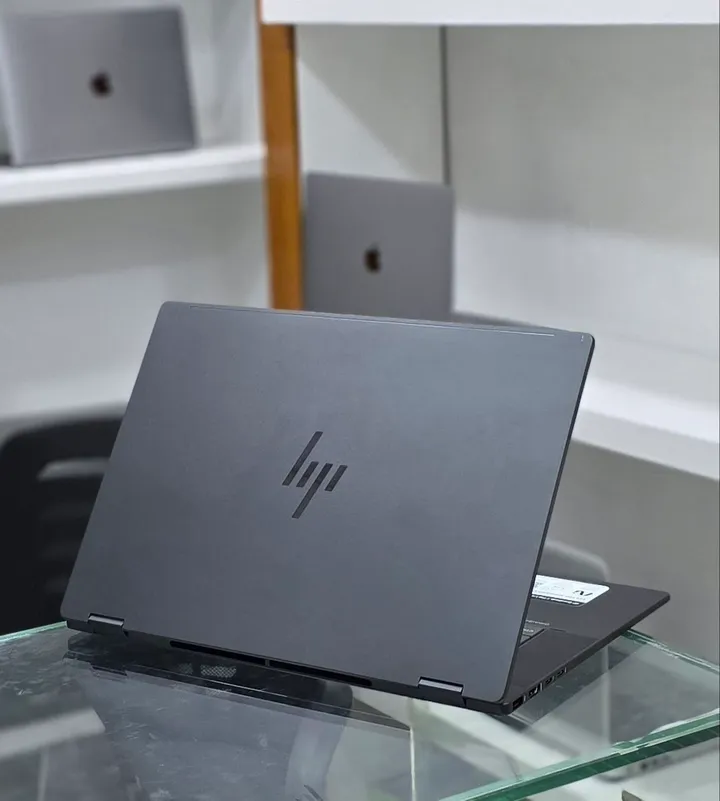 HP OmniBook X Flip 16 – photo 5