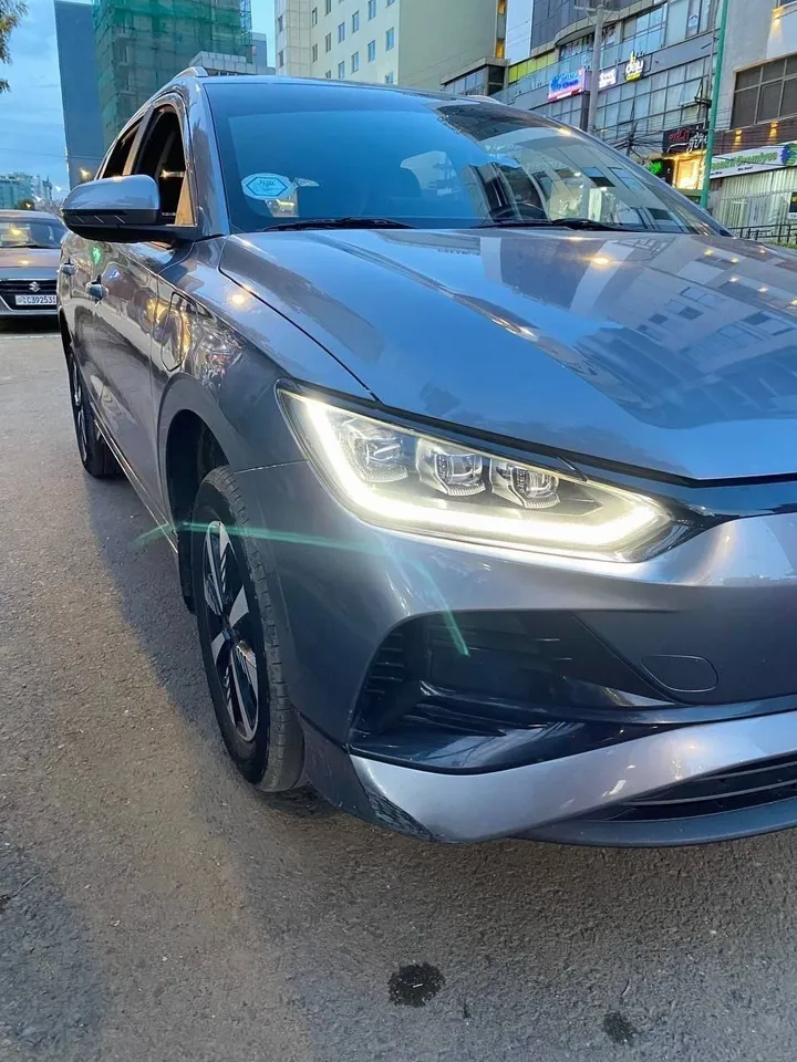 BYD E2 2024 Electric Hatchback – photo 6