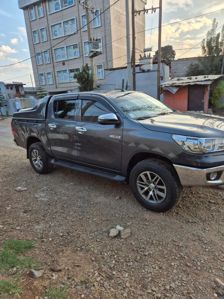 Toyota Hilux 2018 – photo 7