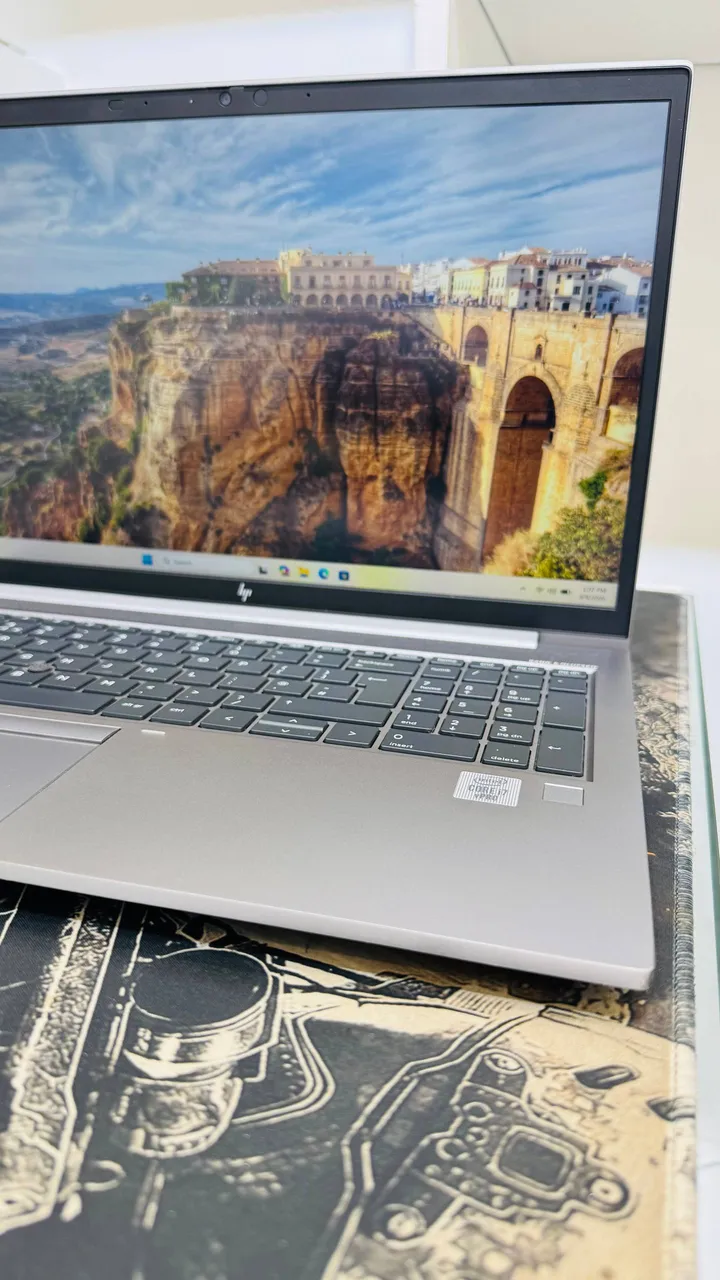HP ZBook i7 11th Gen 16GB 512GB – photo 4
