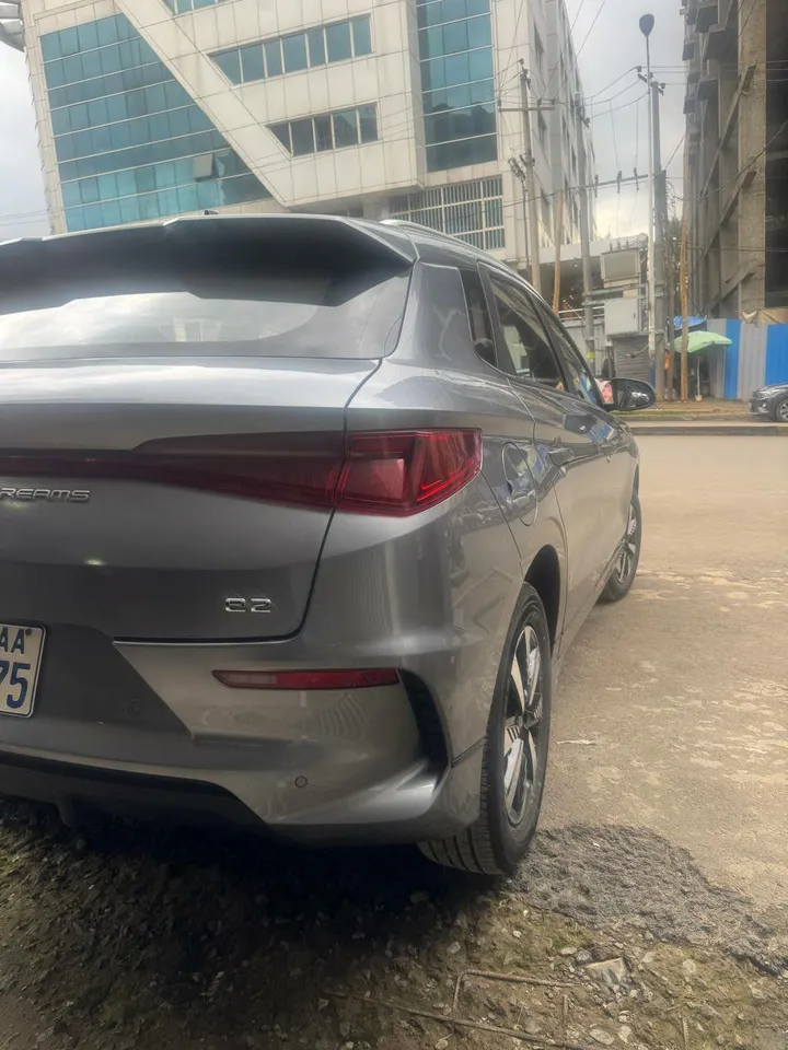 BYD E2 2025 Electric Hatchback – photo 3