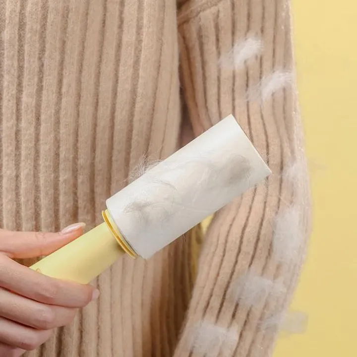 Lint Roller with Replaceable Sticker – photo 4
