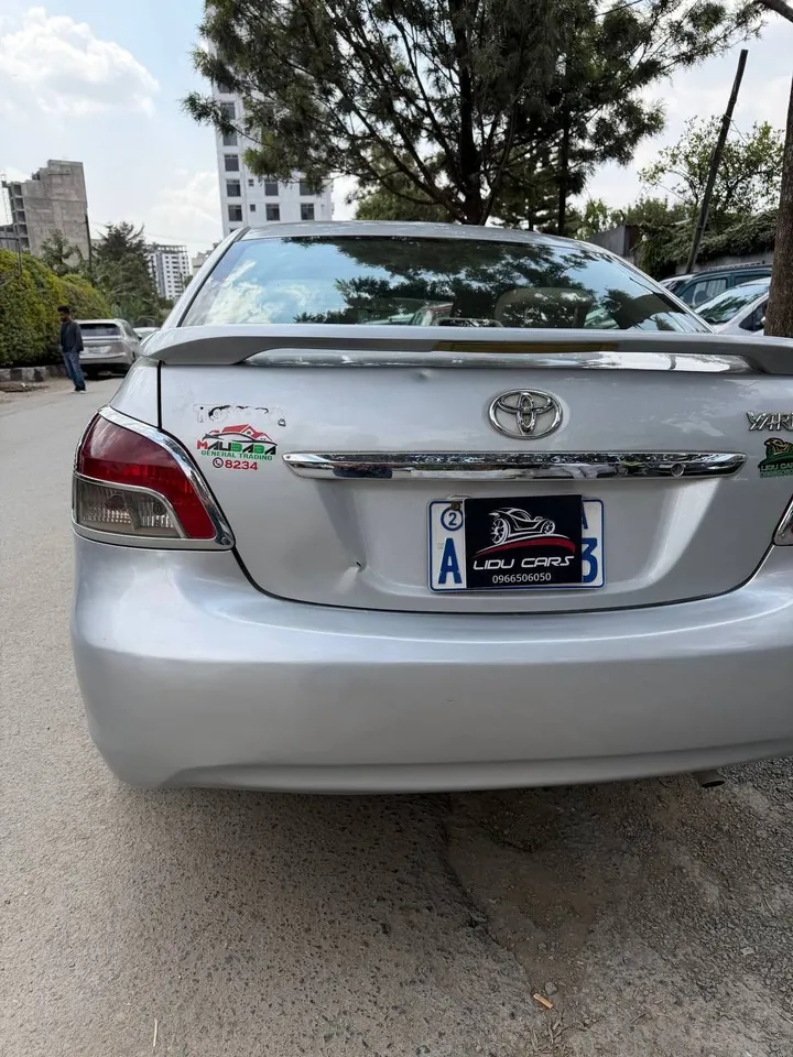 Toyota Yaris Belta 2007 Sedan – photo 5