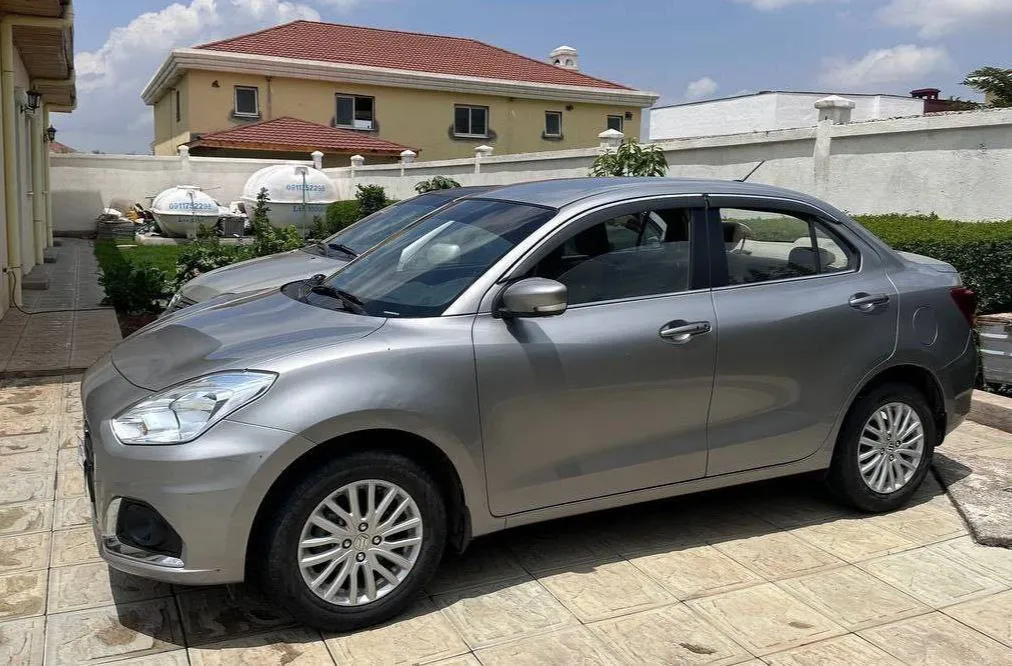 Suzuki Dzire 2022 Automatic – photo 3