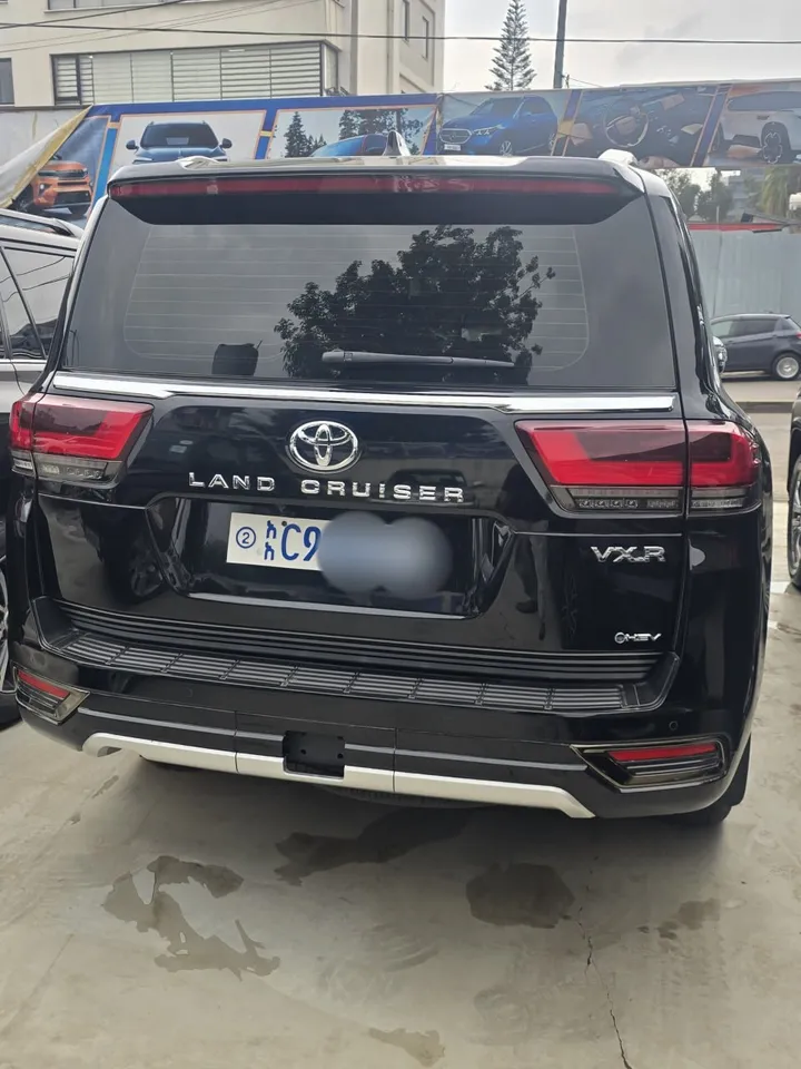 Toyota Landcruiser V6 VXR Hybrid – photo 4