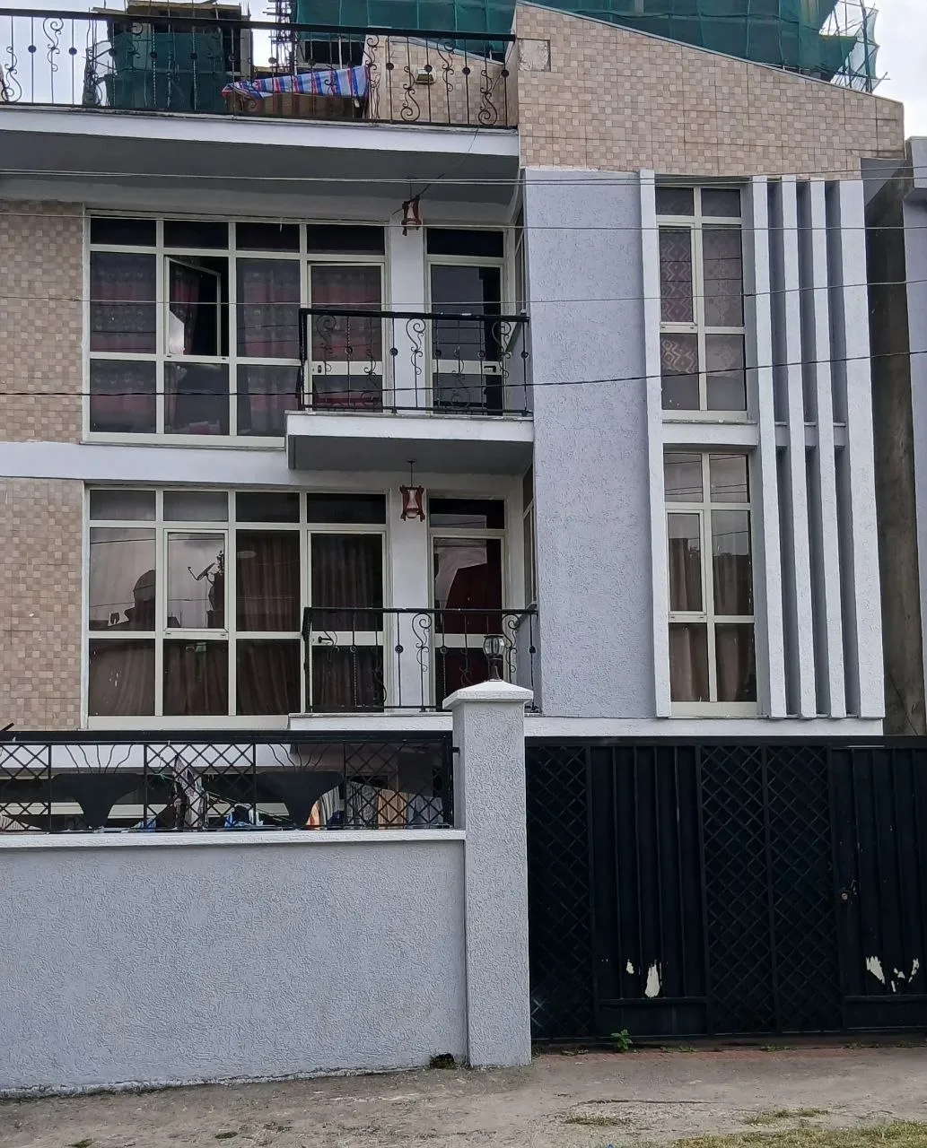 Modern G+2 Residential House 175 sqm – photo 5