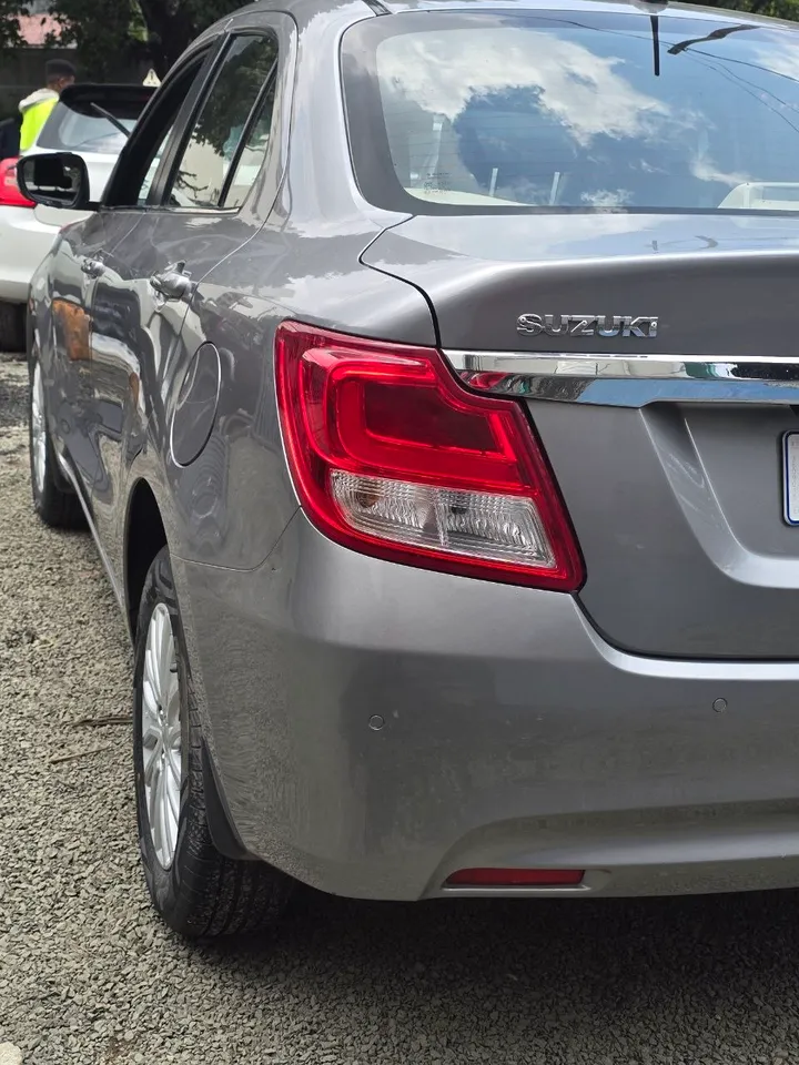 Suzuki Dzire 2022 Automatic – photo 6